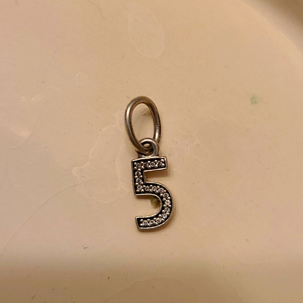 Pandora 5 charm